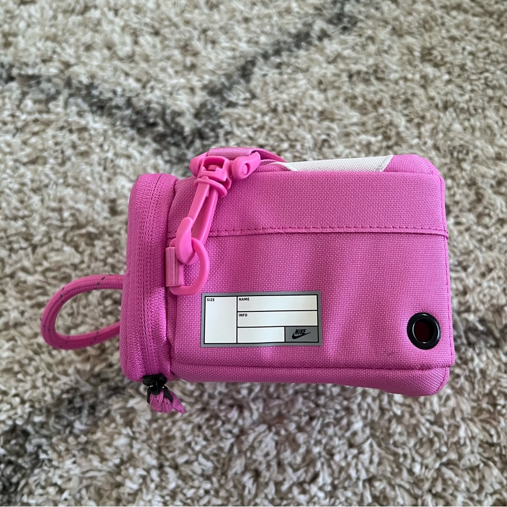 ✔️ NWT✔️ NIKE Mini Shoe Box 3L Crossbody Bag - Picture 6 of 10